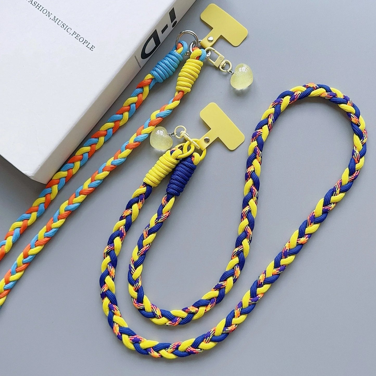 Cartoon Mobile Phone Universal Lanyard with Heart Pendant Crossbody Long Rope Lanyard Rope Cartoon Decorative Accessories